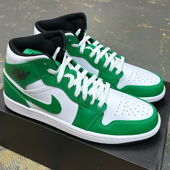 Nike Air Jordan 1 Mid Lucky Green DQ8426-301 10 Pine Toe Celtics - Picture 4 of 10